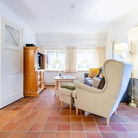 Friesenhaus Kaeptn Hahn Hausteil 07 Daire Westerland